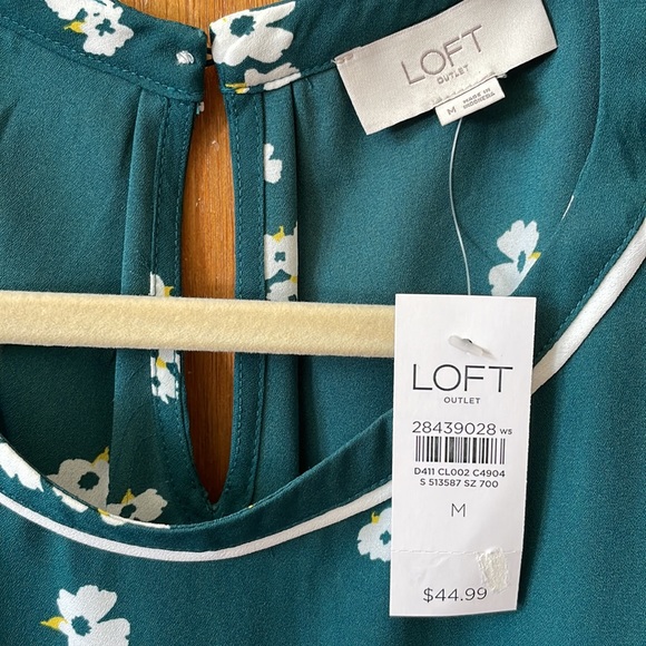 NWT LOFT top - Picture 2 of 5